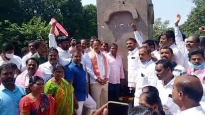 నేను టీఆర్ఎస్ లో చేరేది అందుకోసమే... గన్ పార్క్ వద్ద మోత్కుపల్లి ఆసక్తికర వ్యాఖ్యలు (వీడియో)