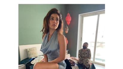 Raashi khanna ప్రైవేట్ ఫోటోలు లీక్ చేసి షాక్ ఇచ్చిన హాట్ హీరోయిన్ రాశి ఖన్నా... రచ్చ చేశామంటూ బోల్డ్ కామెంట్