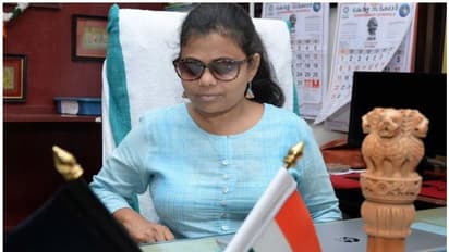 6ാം വയസ്സിൽ കാഴ്ച പോയി; സ്വയം പഠിച്ച് സിവിൽ സർവ്വീസ്; കാഴ്ചയില്ലായ്മയെ കേൾവി കൊണ്ട് നേരിട്ട് പ്രജ്ഞല്