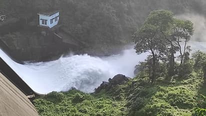 Kerala: IMD issues Orange alert in 11 districts as torrential rain continues to batter state