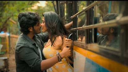 'അര്ജുന് റെഡ്ഡി'ക്കു ശേഷം 'റൊമാന്റിക്'; തെലുങ്ക് റൊമാന്റിക് ഡ്രാമ ചിത്രത്തിന്റെ ട്രെയ്ലര്