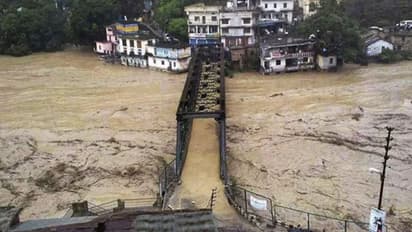 ഉത്തരാഖണ്ഡ് പ്രളയത്തിൽ മരണം 35ആയി: തകർന്ന കെട്ടിടാവശിഷ്ടങ്ങൾക്കിടയിൽ നിരവധി പേർ കുടുങ്ങിയതായി റിപ്പോർട്ട്