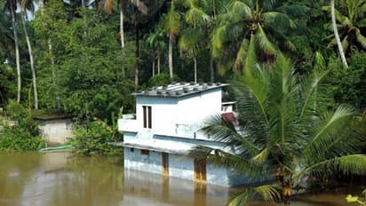 kerala Rains | ചെങ്ങന്നൂരില് ജനലനിരപ്പ് ഉയര്ന്നു; നിരവധി വീടുകള് വെള്ളത്തിലായി