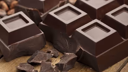 बेसन और दलिया समेत इन 5 फूड्स का करते हैं सेवन तो कम हो जाएगा हार्ट अटैक का खतरा, डाइट में करें शामिल