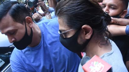 Shah Rukh Khan: புதிய மெய்காப்பாளரை தேடும் ஷாருகான்... ஏன்? ரவி சிங் சம்பளம் ஒரு மாதத்திற்கு இத்தனை லட்சமா..!