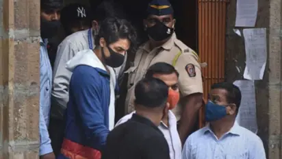 ആര്യൻ ഖാന്റെ ജാമ്യാപേക്ഷ മുംബൈ ഹൈക്കോടതി ചൊവ്വാഴ്ച പരിഗണിക്കും