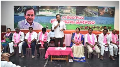 గ్రామాల్లో టీఆర్ఎస్ జెండా ఎగరేసి విజయగర్జన సభకు తరలిరండి: కేటీఆర్