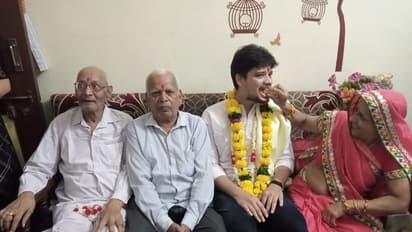 বার বার অনুশীলনেই আসবে সাফল্য, বলছেন ইউপিএসসি পরীক্ষায় সফল প্রখর জৈন