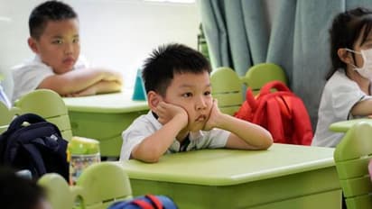 കുട്ടികൾ തെറ്റ് ചെയ്‍താൽ മാതാപിതാക്കൾക്ക് ശിക്ഷ, വിചിത്രനിയമം പാസാക്കാനൊരുങ്ങി ചൈന?