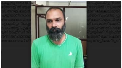 കോഴിക്കോട് നഗരത്തില് മയക്കുമരുന്ന് വേട്ട: എല്എസ്ഡി സ്റ്റാമ്പുമായി യുവാവ് അറസ്റ്റില്