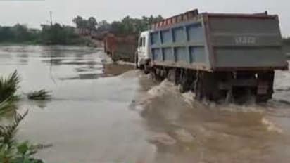 ঝাড়খণ্ডে ভারী বৃষ্টির জের, মুর্শিদাবাদে 'উধাও' জাতীয় সড়ক