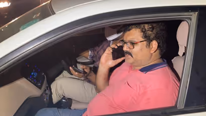 గన్నవరంలో గరం గరం.. నా భర్తకు ఏం జరిగినా సీఎం, డీజీపీలే బాధ్యులు: టీడీపీ నేత పట్టాభి భార్య ఆందోళన