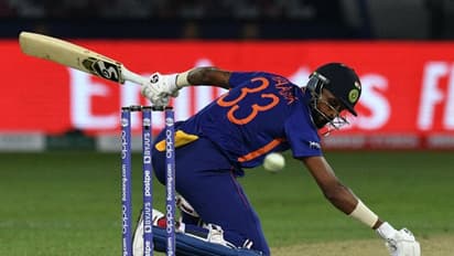 ടി20 ലോകകപ്പ്: കൂനിന്മേല് കുരുപോലെ വീണ്ടും പരിക്ക്; ഹർദിക് പാണ്ഡ്യയെ സ്കാനിംഗിന് വിധേയനാക്കി