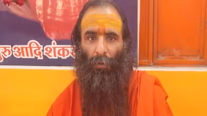 अखिल भारतीय अखाड़ा परिषद को मिला नया अध्यक्ष, नरेंद्र गिरि की जगह महंत रविंद्र पुरी को मिली गद्दी