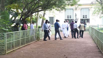 হেরিটেজ তালিকায় নাম তোলার সুযোগ, শান্তিনিকেতনে ইউনেস্কোর প্রতিনিধি দল