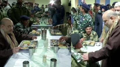 ലാത്പോരയിൽ സിആർപിഎഫ് ജവാന്മാർക്കൊപ്പം അത്താഴം കഴിച്ച് കേന്ദ്ര ആഭ്യന്തരമന്ത്രി അമിത് ഷാ