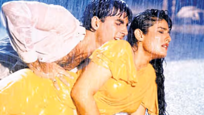 ಪಿರಿಯಡ್ಸ್‌ನಲ್ಲಿ ಟಿಪ್ ಟಿಪ್ ಬರ್ಸಾ ಪಾನಿ ಶೂಟಿಂಗ್ ಮಾಡಿದ್ರಂತೆ ರವೀನಾ ಟಂಡನ್!