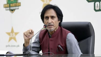 കോലി സെഞ്ചുറി അടിച്ചപ്പോള്‍ ഇന്ത്യ ഏഷ്യാ കപ്പ് പോലും മറന്നു, പക്ഷെ പാക് ആരാധകരോ; ചോദ്യവുമായി റമീസ് രാജ