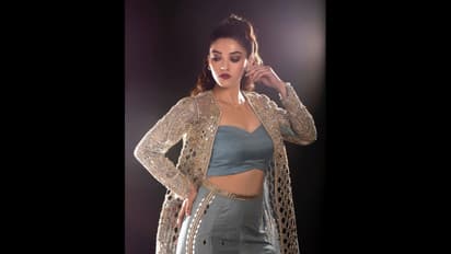 హాట్ షోతో విజువల్ ఫీస్ట్ నిచ్చిన మెహరీన్.. ఎట్టకేలకు మంచిరోజులొచ్చాయట..