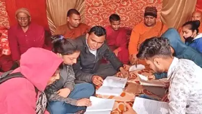 UPPCS Sucess Story: किसान आंदोलन के टेंट में बैठ की पढ़ाई, अब बने असिस्टेंट कमिश्नर...पढ़ें इंद्रपाल की कहानी