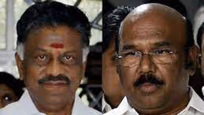  திமுகவின் பி டீம் ஓபிஎஸ்.. அதிமுகவை முடக்க முயற்சி...  பன்னீரை பயங்கர டேமேஜ் செய்த ஜெயக்குமார். 