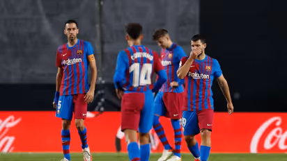 Barcelona sacks Ronald Koeman as head coach, Sergi Barjuan appointed interim coach