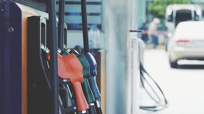 ഇറാനില് പാവങ്ങളുടെ 'ഇന്ധനം മുട്ടിച്ച്' സൈബര് ആക്രമണം; 'വിദേശ ശക്തിയാണ്' പിന്നിലെന്ന് ഇറാന്