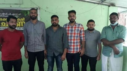 തോല്പ്പെട്ടി റേഞ്ചിൽ കാട്ടുപോത്തിനെ വേട്ടയാടിയ കേസിലെ പ്രതികള്ക്ക് മുന്കൂര് ജാമ്യം