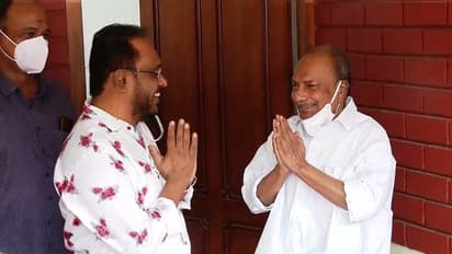 ചെറിയാൻ ഫിലിപ്പ് തിരികെ കോൺഗ്രസിൽ; ആന്റണിയെ നേരിൽ കണ്ടു, ഔദ്യോഗിക പ്രഖ്യാപനം അൽപ്പസമയത്തിനകം