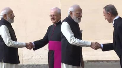 മാർപാപ്പയെ സന്ദർശിച്ച് പ്രധാനമന്ത്രി: ഇന്ത്യയിലേക്ക് പോപ്പിനെ ക്ഷണിച്ചു, കൂടിക്കാഴ്ചയിൽ കൊവിഡും ചർച്ചയായി