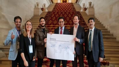 గుడ్ న్యూస్.. హైదరాబాద్‌కు మరో ప్రముఖ సంస్థ.. భారత్‌లో తొలి కేంద్రం ఇక్కడే.. కేటీఆర్‌తో భేటీ తర్వాత ప్రకటన