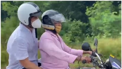 గోవాలో బైక్‌పై రాహుల్ గాంధీ ప్రయాణం.. వీడియో వైరల్