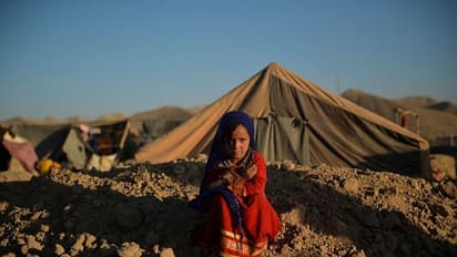 ये कैसी दोस्ती: Afghanistan के लोगों के लिए खाद्यान्न पहुंचाने का रास्ता नहीं दे रहा Pakistan