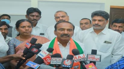 Huzurabad Bypoll: తరలింపు సమయంలో ఈవీఎంలు మాయం: ఈటల సంచలనం (వీడియో)