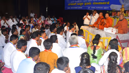 ಬೌದ್ಧ ಧರ್ಮ ಸ್ವೀಕರಿಸಿದ ಹಿಂದೂ ಧರ್ಮದ 103 ಜನ