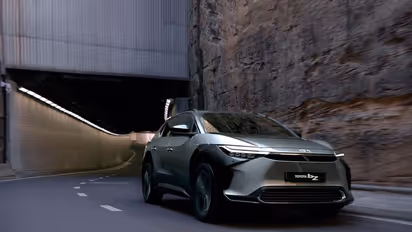 bZ4X; ടൊയോട്ടയുടെ ആദ്യത്തെ ഓൾ-ഇലക്‌ട്രിക് കാര്‍