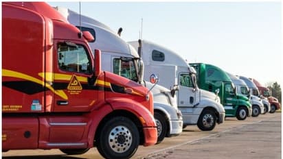 സൗദിയിലെ സീ പോര്ട്ടുകളിലേക്ക് പ്രവേശിക്കാന് ട്രക്കുകള്ക്ക് ഓണ്ലൈന് പെര്മിറ്റ് നിര്ബന്ധം