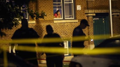 పరాయి మగాళ్ల వద్దకు వెళ్లాలని భర్త బలవంతం.. తట్టుకోలేక భార్య ఏంచేసిందంటే..!