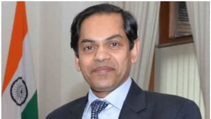 യുഎഇയിലെ പുതിയ ഇന്ത്യന് സ്ഥാനപതിയായി സഞ്ജയ് സുധീറിനെ നിയമിച്ചു