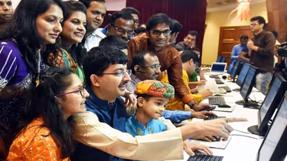 Diwali Muhurat trading 2021: Sensex climbs 296 points, Nifty ends at 1791 in Samvat 2078