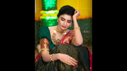 Jabardasth Varsh: ఫ్యాన్స్ కి పండగ ట్రీట్... చీరకట్టులో దీపావళి దీపంలా మెరిసిపోతున్న జబర్దస్త్ వర్ష