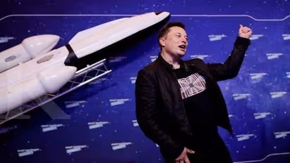 Elon Musk announces SpaceX launching new program to use CO2 from atmosphere as rocket fuel