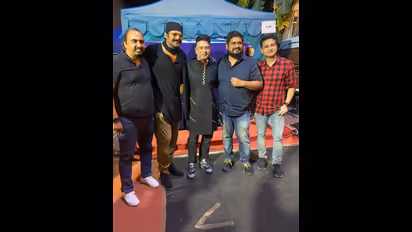 `ఆదిపురుష్` నుంచి మైండ్ బ్లోయింగ్ న్యూస్ లీక్.. నిజమైతే ప్రభాస్ ఫ్యాన్స్ కి పండగే