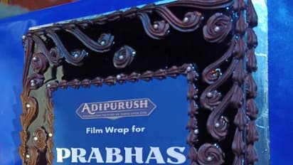 Adipurush Update: దీపావళి రోజు గుడ్‌న్యూస్‌ చెప్పిన ప్రభాస్‌.. `ఆదిపురుష్‌` సెట్‌లో సంబరాలు