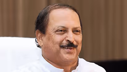 മുതിർന്ന തൃണമൂൽ കോൺ​ഗ്രസ് നേതാവും ബം​ഗാൾ മന്ത്രിയുമായ സുബ്രത മുഖ‍ർജി അന്തരിച്ചു