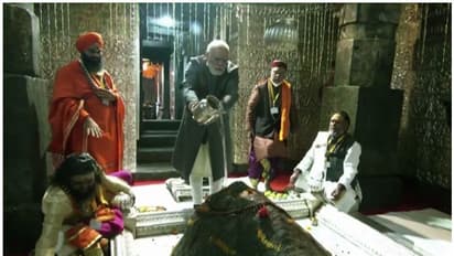 PM Modi| പ്രധാനമന്ത്രി കേദാര്നാഥില്; പുനര്നിര്മ്മിച്ച ശങ്കരാചാര്യ പ്രതിമ രാജ്യത്തിന് സമര്പ്പിച്ചു