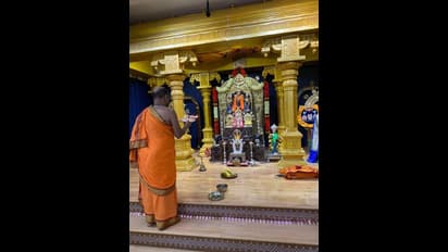 Deepavali in America: ಆರೋಗ್ಯ ವೃದ್ಧಿಸುವ ತೈಲಾಭ್ಯಂಜನ, ಪುತ್ತಿಗೆ ಶ್ರೀಪಾದರು