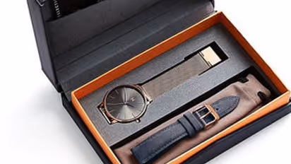 ভুলেও অন্যের ব্যবহৃত ঘড়ি পরবেন না, আপনার জীবনে আসতে পারে খারাপ সময়