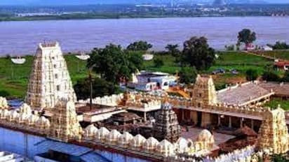 భద్రాచలంలో కొనసాగుతున్న బంద్.. పాల్గొన్న ఎమ్మెల్యే పొడెం వీరయ్య..