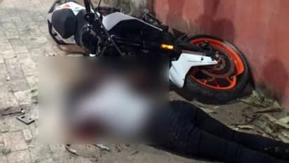 ढाई लाख की बाइक पर दोस्त के साथ घूमने निकली थी लड़की, ऐसी फंसी गर्दन कि गई मौत..बड़ा भयानक था मंजर